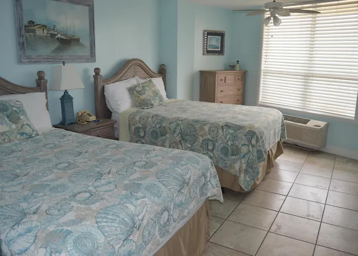 Fountain Beach Resort - Daytona Beach